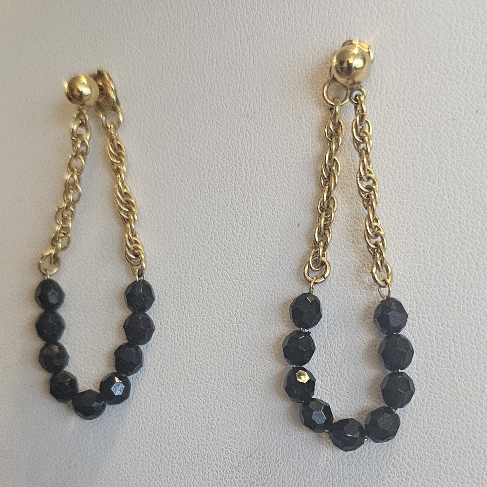 Elegant & Unique Black Spinel Stud Earrings. - Picture 5 of 5